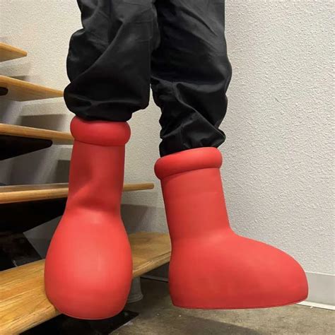 astroboy go red boots